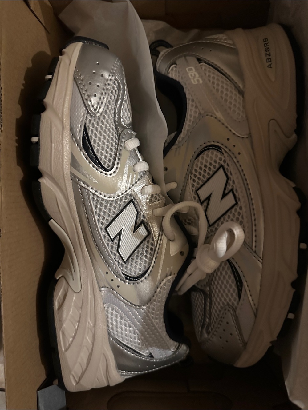 New Balance Silver and White 530 Mesh Running Sneakers